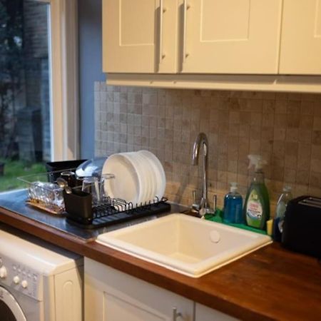 Apartament Manor Court Londyn Zewnętrze zdjęcie