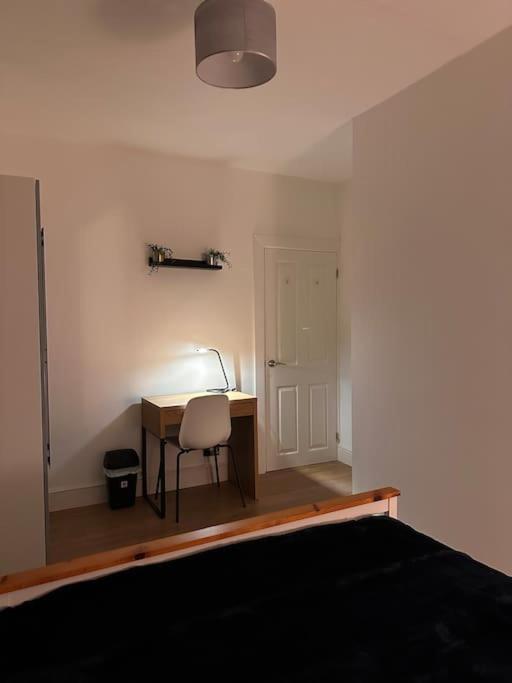 Apartament Manor Court Londyn Zewnętrze zdjęcie
